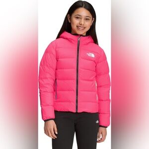 The North Face Girls Reversible Jacket Coral Pink Medium (10) Size